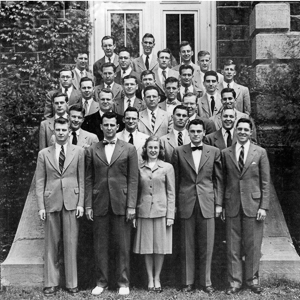 Black and white photo of the class of 1948